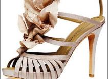 Giày Xuân - Hè 2011 của Donna Karan