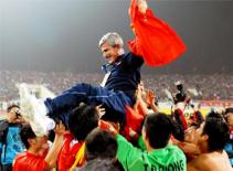 Gede trở lại cuộc đua chiếc ghế HLV trưởng Đội tuyển Việt Nam