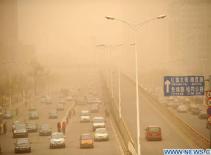 Bão cát bụi mù trời ở Trung Quốc