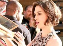 Keira Knightley bị chỉ trích vì tai nạn của một cụ già