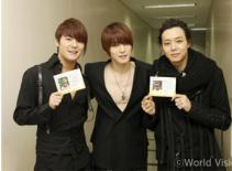 JYJ và Han Hye Jin đến Việt Nam