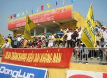 Nước sông Lam biết khi mô cho cạn...