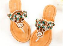 Điệu đà với dép xỏ ngón