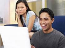 Đừng thất vọng khi bạn bắt gặp chàng xem “phim đen”...