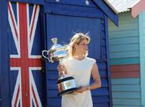 Không đủ sức khỏe, Clijsters vẫn dự Pháp mở rộng