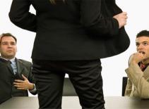 Sinh viên học môn giới tính qua sex show trực tiếp