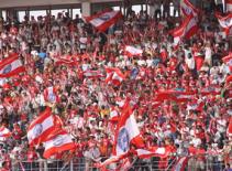 Chuyện các CĐV ở V-League: Lý lẽ của tình yêu