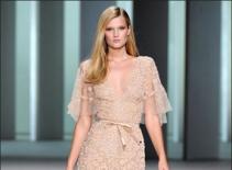 Bộ sưu tập thời trang kết hợp dây nơ duyên dáng