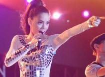 Hồ Ngọc Hà mang "Ngày Hạnh Phúc" ra Hà Nội 