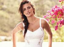 Ngắm vẻ quyến rũ của "gái một con" Penelope Cruz