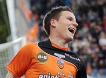 Gameiro dập tắt hy vọng của Marseille