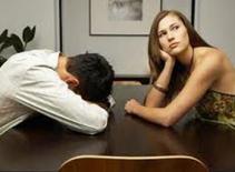 Vợ “mù” thông tin