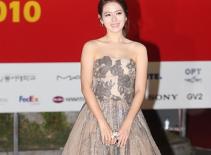 Son Ye Jin - cô nàng hàng hiệu 