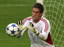 Atletico Madrid bán De Gea, mua Stekelenburg?