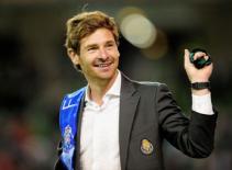 "Mourinho mới" giúp Porto Vô địch Europa League: Cảm ơn Sir Bobby Robson!