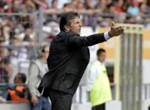 Lyon vẫn phải giữ Puel?