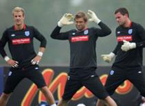 Đội tuyển Anh khủng hoảng thủ môn