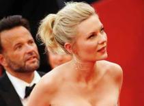 Kirsten Dunst - Nữ hoàng trên thảm đỏ Cannes