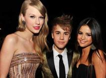 Billboard Music Awards 2011 - đêm đầy sao