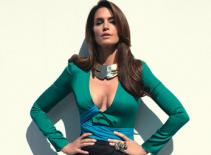 Cindy Crawford trở lại rạng ngời sức sống