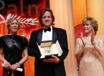 Điều đặc biệt khiến "Cây đời" giành giải Cành Cọ Vàng