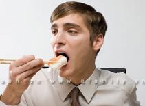 Quý ông thừa 5 kilogam, “của quý” rút ngắn 1 centimet