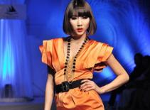 Chọn màu "hot" cho mùa hè