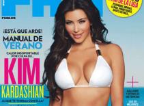 Cô đào Kim Kardashian cực bốc lửa với bikini