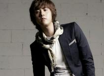 Cựu trưởng nhóm SG Wannabe treo cổ tự tử