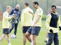 Man United giữ chân là chính