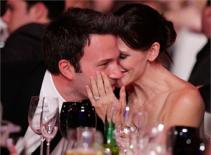 Những cặp đôi đáng yêu nhất Hollywood