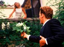 Tặng hoa, socola dễ khiến nàng đa nghi