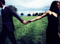 Người yêu còn vướng tình cũ