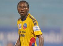 Kẻ thù trong bóng tối ở V.League