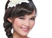 Xinh với nơ cài tóc