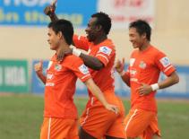 Bài học về cách tiêu tiền ở V-League