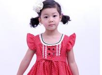 Cách chọn váy cho bé yêu ngày 1/6