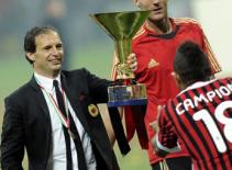 Serie A tin dùng các HLV trẻ