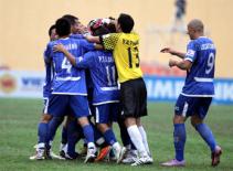 Tổng hợp vòng 19 V.League: Không hiếu khách