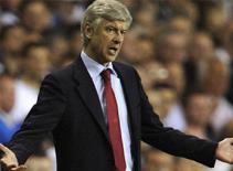 Wenger: Mùa hè này sẽ rất nóng