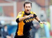 AS Roma: Vucinic sắp ra đi