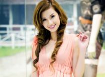 MC Quỳnh Chi bật mí về bộ phim "Chàng ngố"