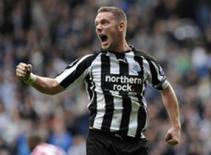 Nolan chia tay Newcastle