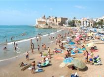 Barcelona cấm mặc bikini ngoài đường