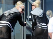 Gwen Stefani kín trên hở dưới 