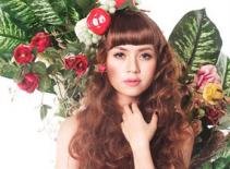 Chân dài 9X Mi Lan đẹp như bông hồng lai