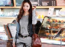 Thời trang công sở cá tính với gi lê mùa hè