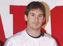 Đánh bại CR7, Messi đoạt danh hiệu Trofeo Di Stefano