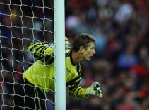 Ajax tổ chức trận cầu tôn vinh Der Sar: Tri ân một huyền thoại