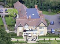 Người đẹp Cheryl dành một đêm bên Ashley Cole